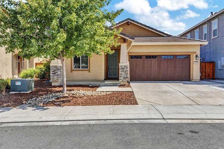 425 Sawyer Drive Vacaville, CA 95687