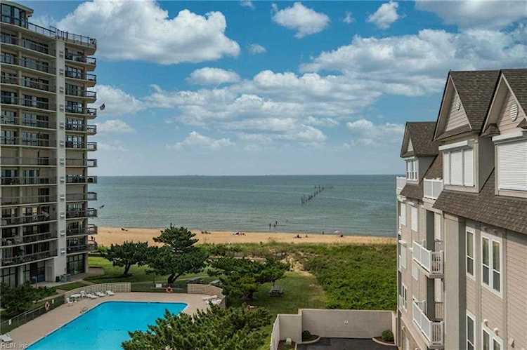 2313 Mariners Mark Way #502 Virginia Beach, VA 23451