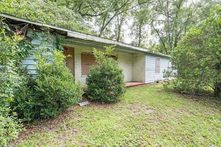 1107 Southern St Tallahassee, FL 32305 in Yons Lakeside Photo 1