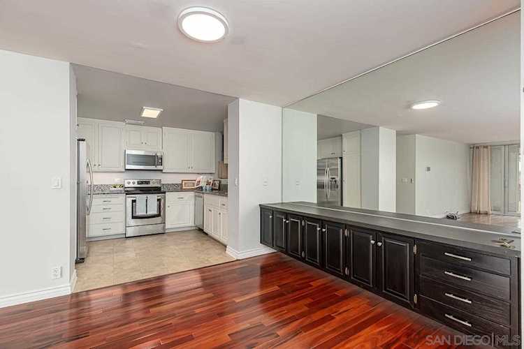 7811 Eads Avenue #301 La Jolla, CA 92037