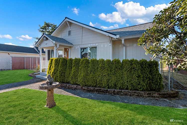 119 9th St SE Auburn, WA 98002