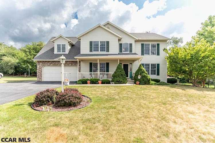 1033 Springfield Drive E Bellefonte, PA 16823