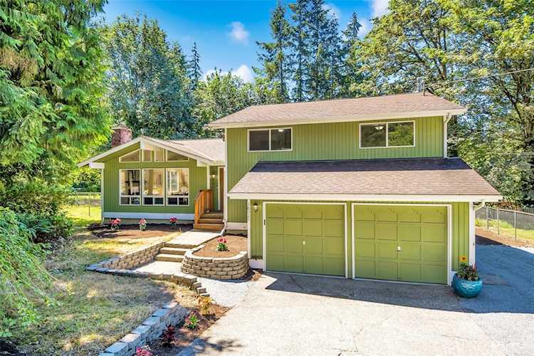16511 213th Place NE Woodinville, WA 98077