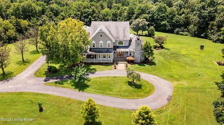 1219 Sugartree Ln Crestwood, KY 40014