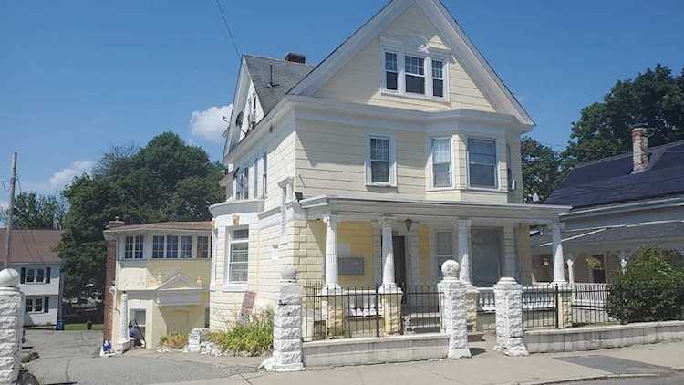 334 Prospect St #A Lawrence, MA 01841