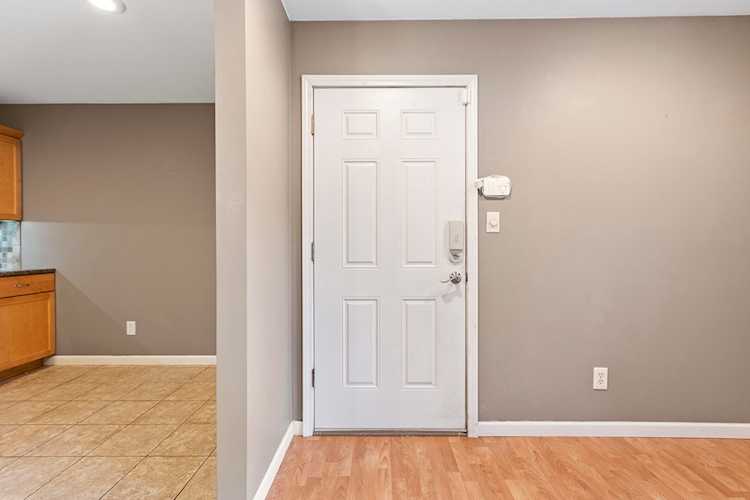 2009 E Waterfront DR Columbia, MO 65202