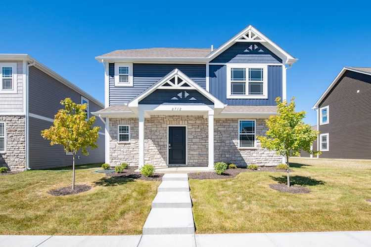 2712 Lamar Dr Whitestown, IN 46075