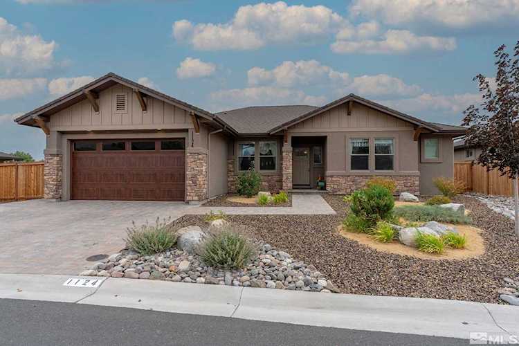 1124 Drysdale Ct Carson City, NV 89703-7311
