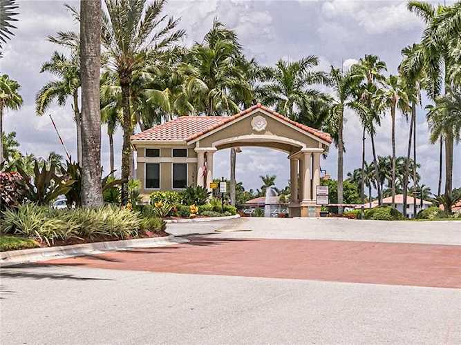10857 Japonica Ct Boca Raton, FL 33498