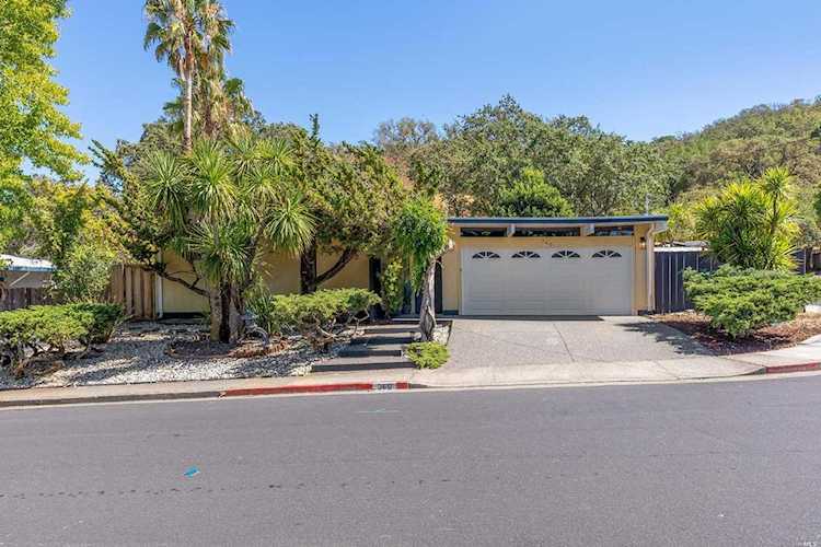 360 Devon Drive San Rafael, CA 94903