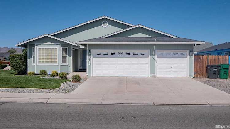 763 Canary Cir Fernley, NV 89408-7589