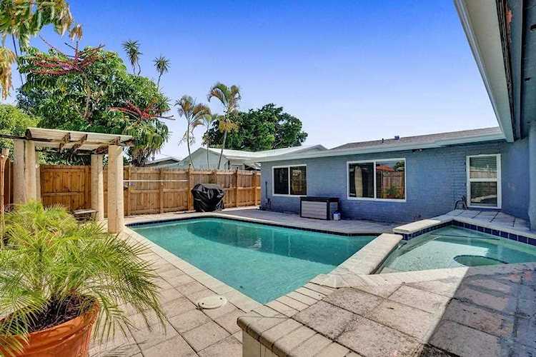 3751 NE 16th Avenue Pompano Beach, FL 33064