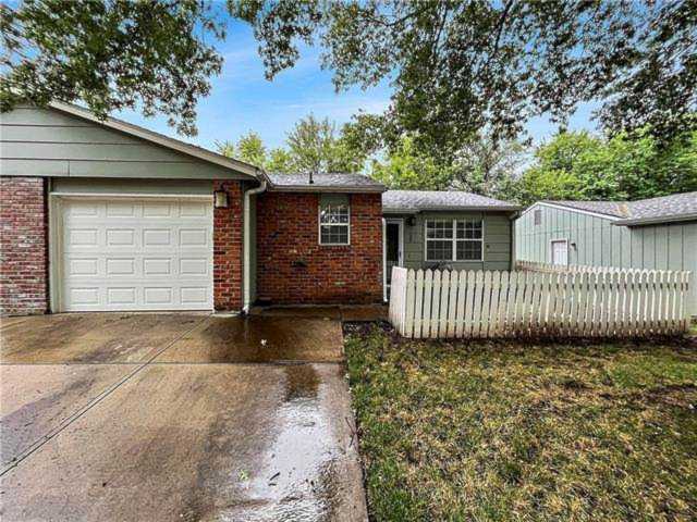 11209 W 77th Place Shawnee, KS 66214