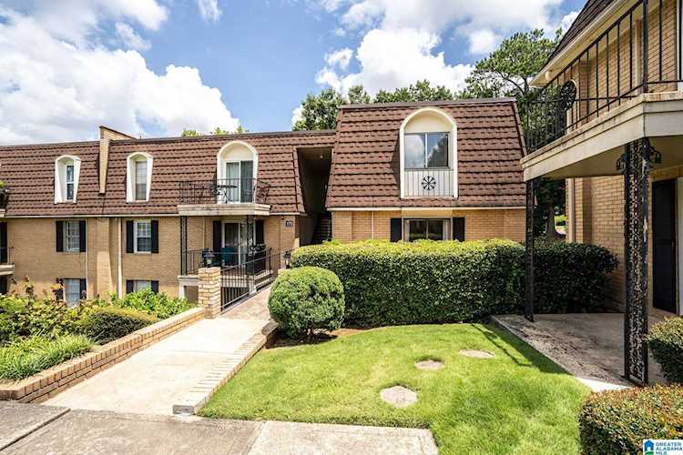 179 Old Montgomery Highway #B Homewood, AL 35216