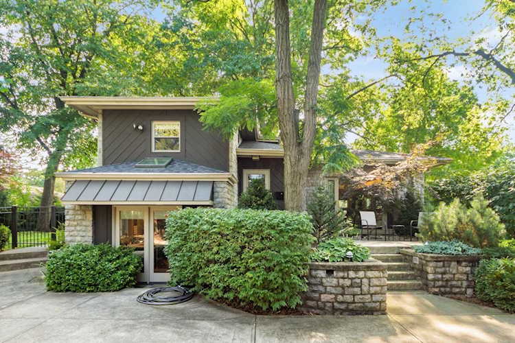 2636 Woodstock Road Columbus, OH 43221 | MLS 222029420 Photo 1