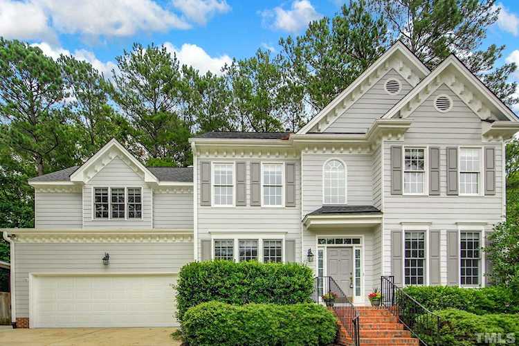 103 Avoncroft Court Apex, NC 27502