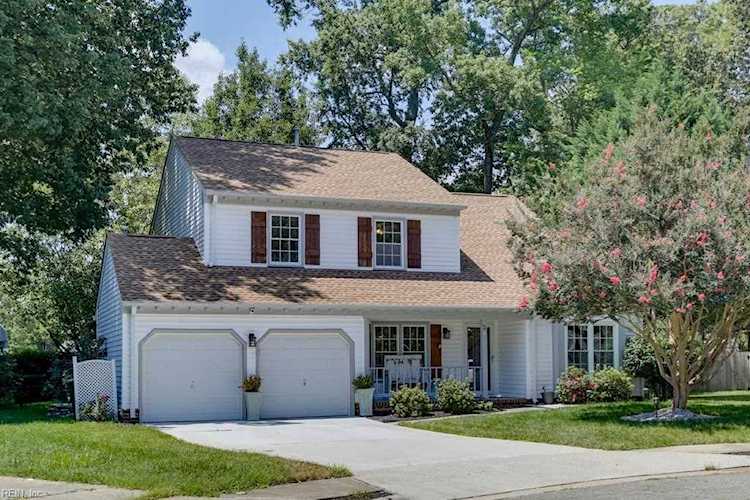 11 Pin Oak Ct Hampton, VA 23666 | MLS 10450360 Photo 1