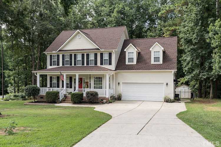 23 Shelton Court Clayton, NC 27527