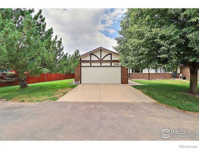 1240 Huckleberry Ln #2 Eaton, CO 80615