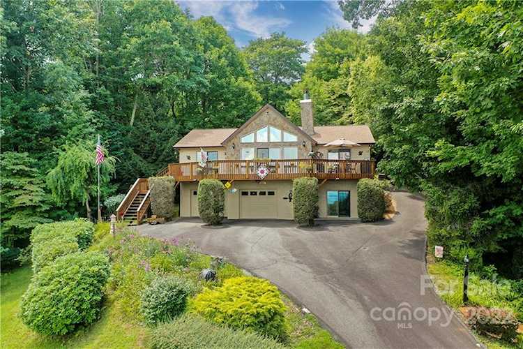 125 Rountoit Rd Waynesville, NC 28786