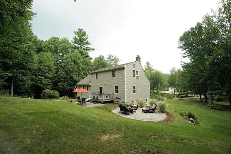 158 Silk Farm Rd Concord, NH 03301