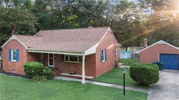 home for sale in Robinson Tract Newport News VA 23601 - MLS 10451314 Photo 1