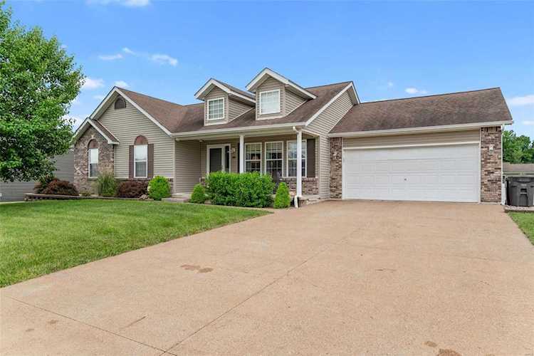 260 Creekwood Blvd Troy, MO 63379