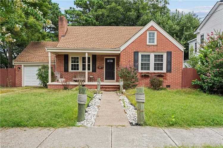 325 Florida Ave Portsmouth, VA 23707