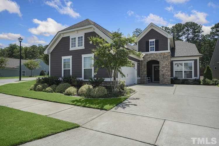 956 Calista Drive Wake Forest, NC 27587