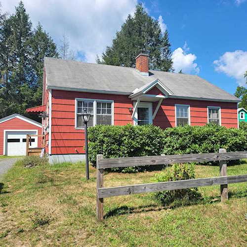 51 Parkside Ave Brattleboro, VT 05301