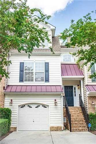 908 Arkley Dr Virginia Beach, VA 23462
