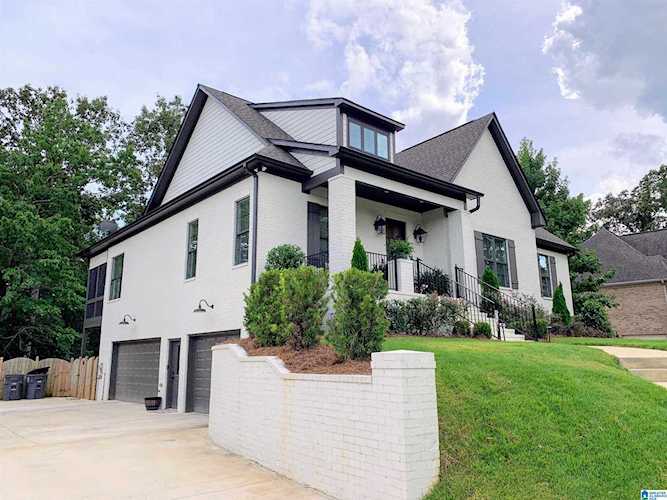 8577 Shady Trail Helena, AL 35022