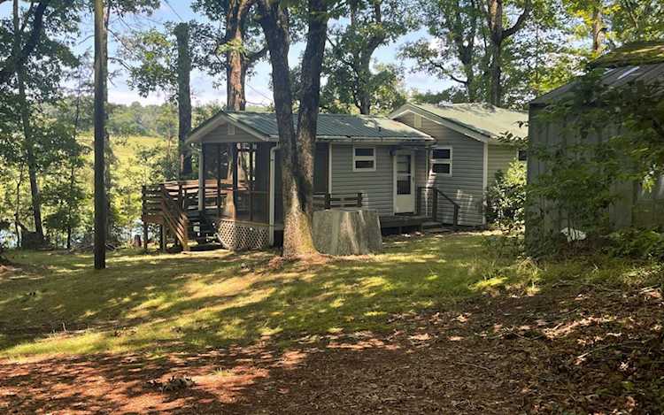 1430 Deaver Road Blairsville, GA 30512