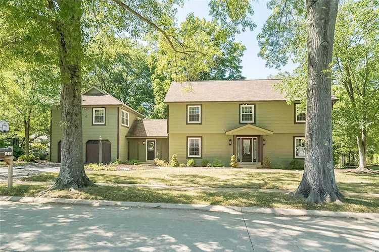 1535 Yarmouth Point Dr Chesterfield, MO 63017