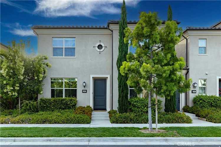 55 Henson Irvine, CA 92620