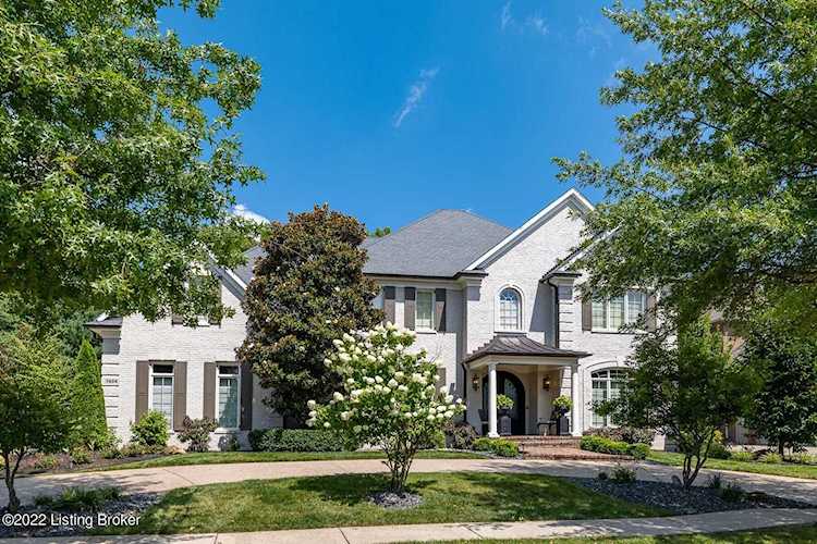 7609 Beechspring Farm Blvd Louisville, KY 40241