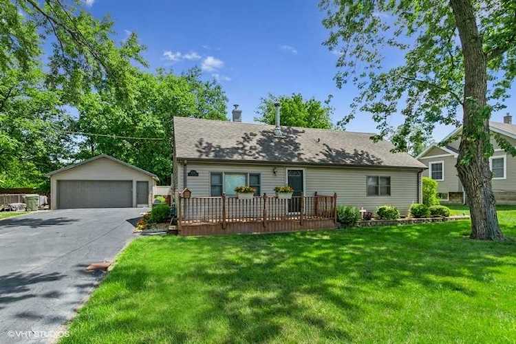 17525 66th Ave Tinley Park, IL 60477