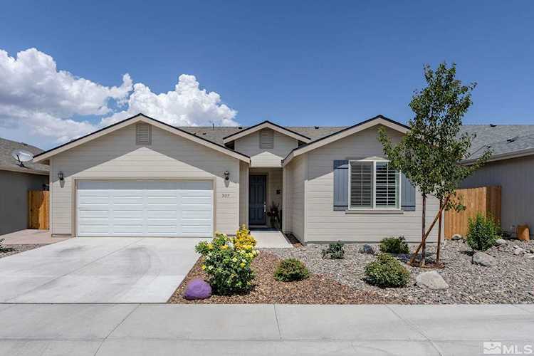 307 Granite Court Dayton, NV 89403