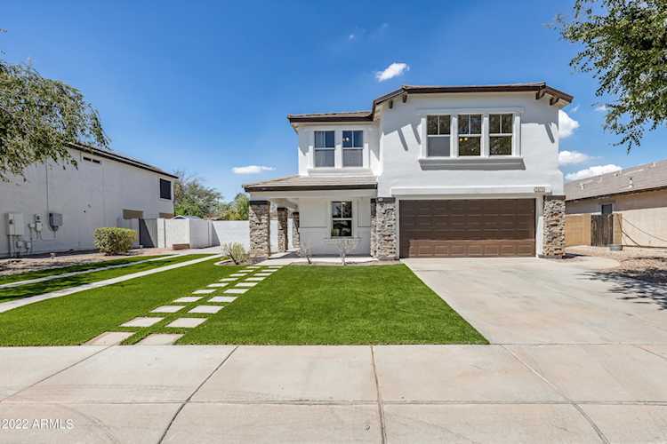 2474 E Del Rio Court Gilbert, AZ 85295