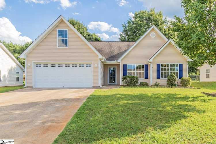 304 Magnolia Meadow Ln Taylors, SC 29687
