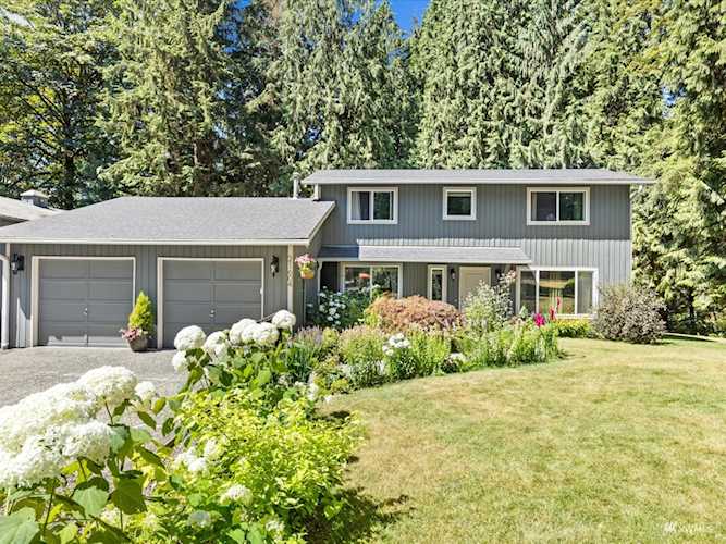 21604 78th Ave SE Woodinville, WA 98072