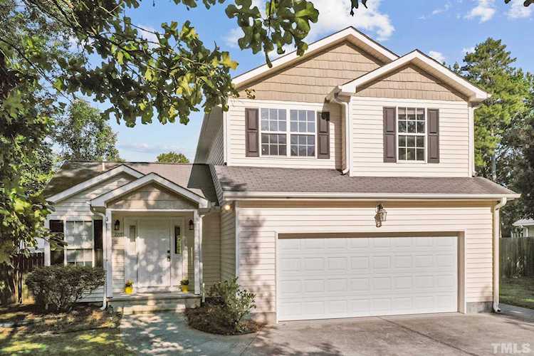 2215 Gentry Drive Durham, NC 27705