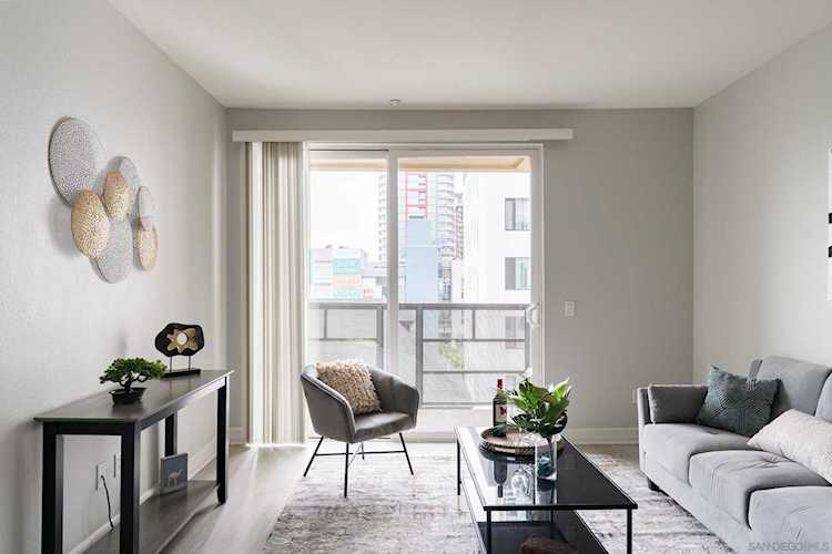 1225 Island Ave #509 San Diego, CA 92101
