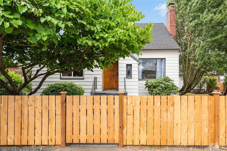 8601 17th Ave S Seattle, WA 98108