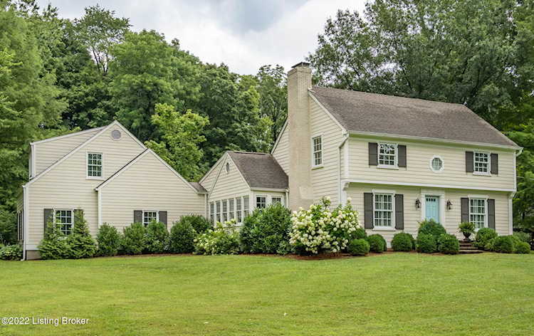 901 Glenbrook Rd Louisville, KY 40223