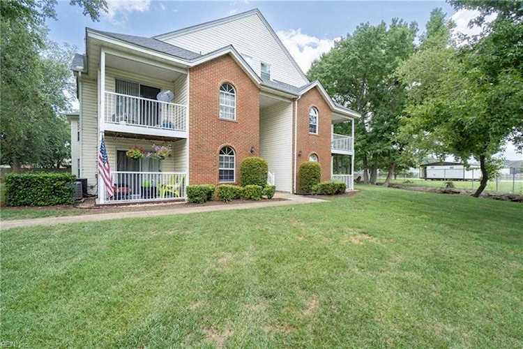1305 Ivywood Rd Virginia Beach, VA 23453