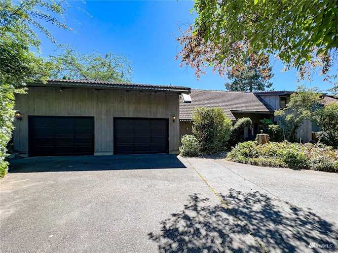 1710 49th St NE Tacoma, WA 98422