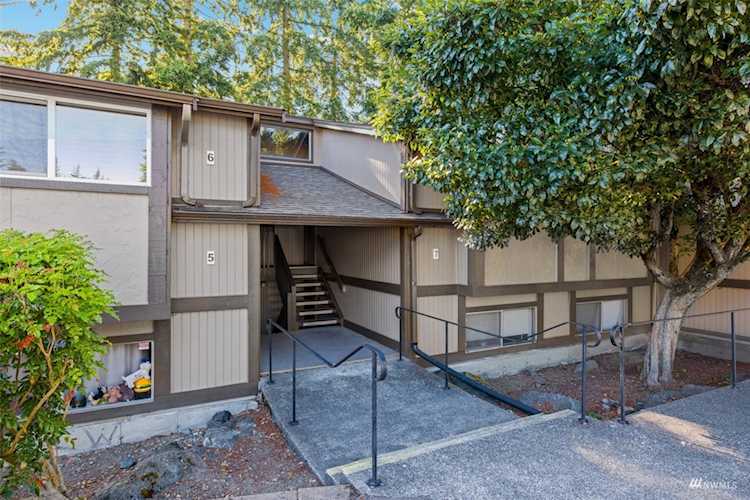 4727 176th St SW #J8 Lynnwood, WA 98037