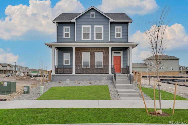 5986 N Lisbon St Aurora, CO 80019