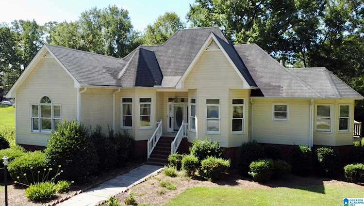 520 3rd Street Thorsby, AL 35171